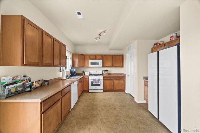 7569 Chenoa Court, Colorado Springs, CO 80915