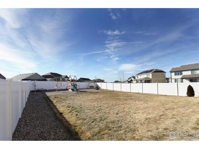 2716 Sapphire St, Loveland, CO 80537