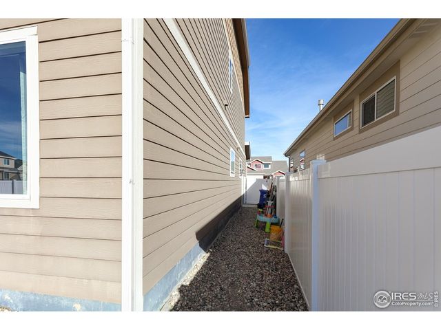 2716 Sapphire St, Loveland, CO 80537