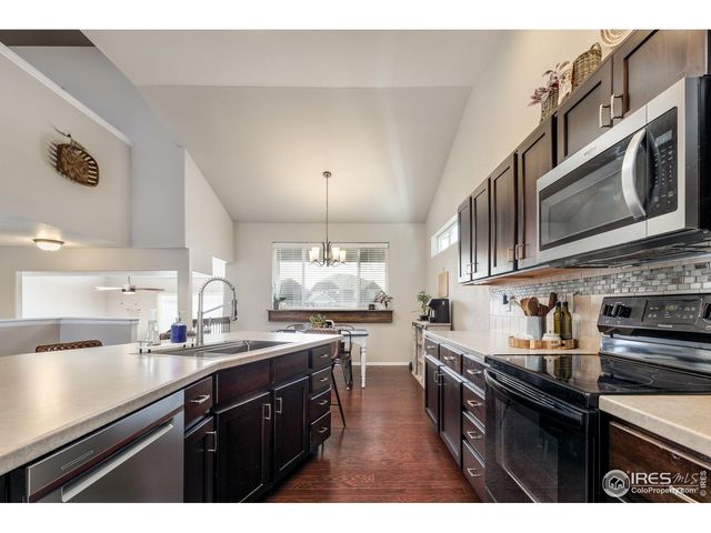2716 Sapphire St, Loveland, CO 80537
