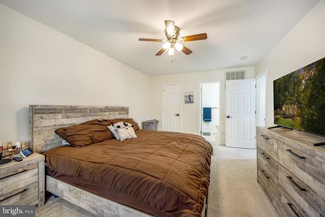 36 PLUMOSA DR, Fredericksburg, VA 22405