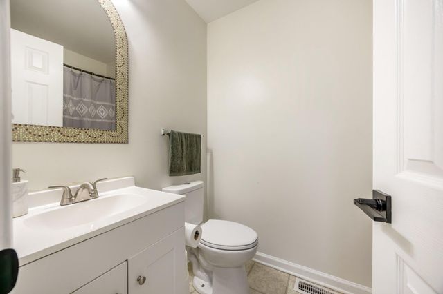 36 PLUMOSA DR, Fredericksburg, VA 22405