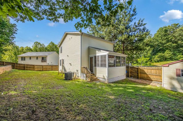 36 PLUMOSA DR, Fredericksburg, VA 22405