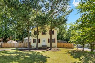 36 PLUMOSA DR, Fredericksburg, VA 22405