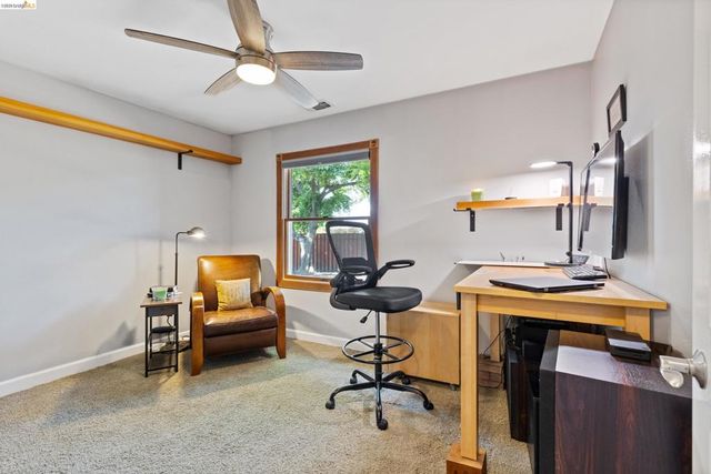 5502 Sparas ST, Loomis, CA 95650