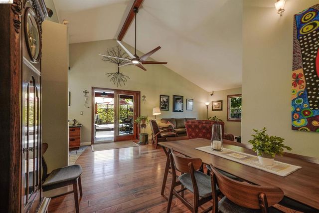 5502 Sparas ST, Loomis, CA 95650