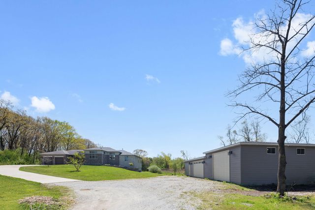 11700 Westvalley Drive, Crown Point, IN 46307