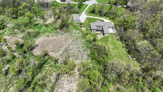 11700 Westvalley Drive, Crown Point, IN 46307