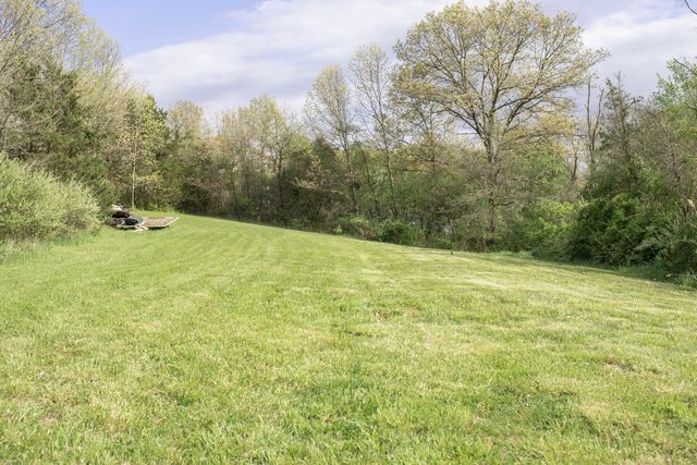 11700 Westvalley Drive, Crown Point, IN 46307