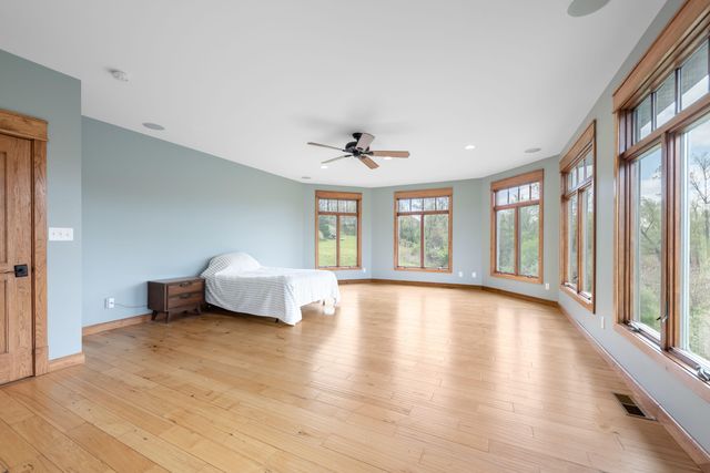 11700 Westvalley Drive, Crown Point, IN 46307
