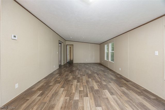 7455 Stanleyville Road, Whipple, OH 45788