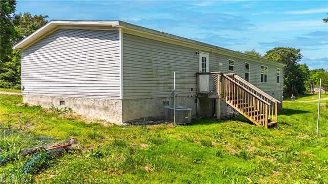 7455 Stanleyville Road, Whipple, OH 45788
