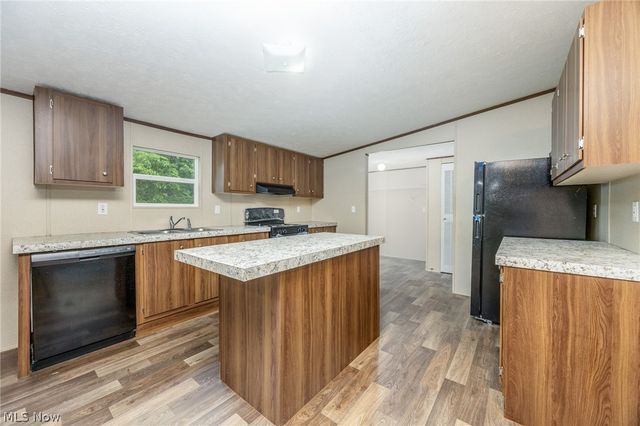 7455 Stanleyville Road, Whipple, OH 45788
