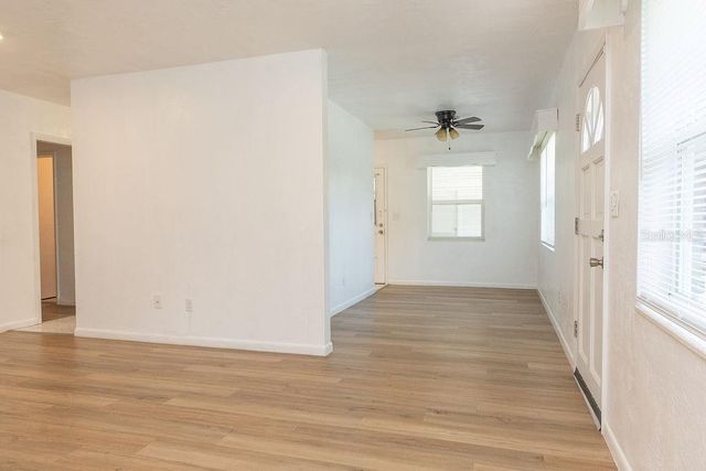 106 N KENTUCKY AVENUE, Deland, FL 32724