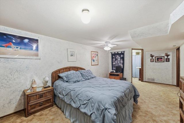 3150 W Queen Pl, Spokane, WA 99205