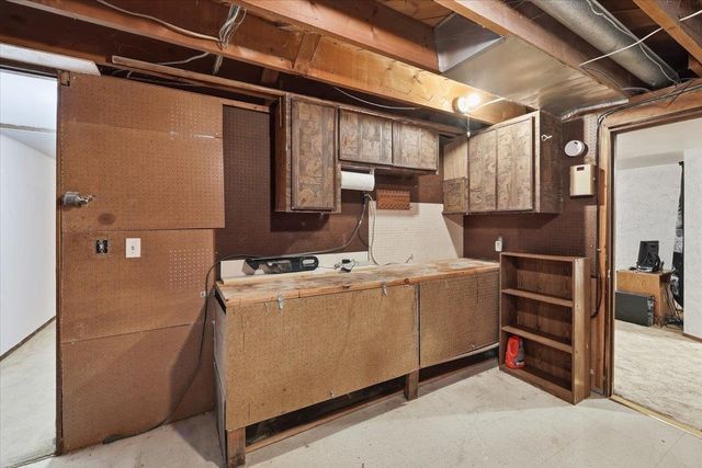 3150 W Queen Pl, Spokane, WA 99205