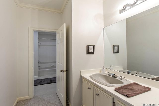 7768 La Hwy 1, Lockport, LA 70374