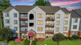 9563 BATTERY HEIGHTS BLVD #204, Manassas, VA 20110