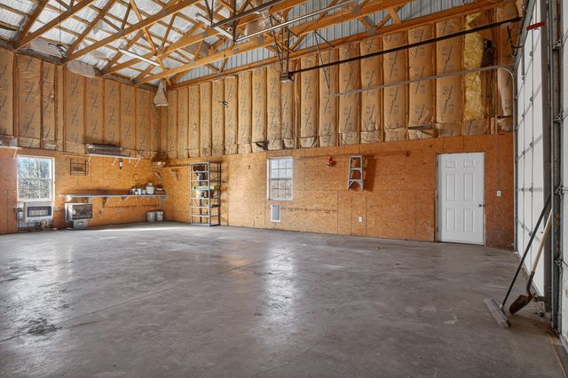 531 Plateau Drive, Marshfield, MO 65706