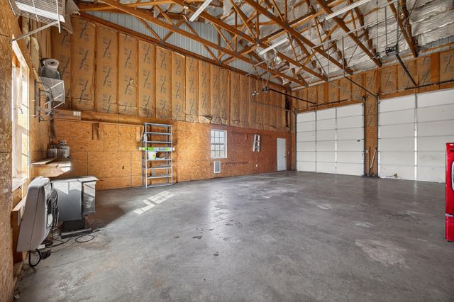 531 Plateau Drive, Marshfield, MO 65706