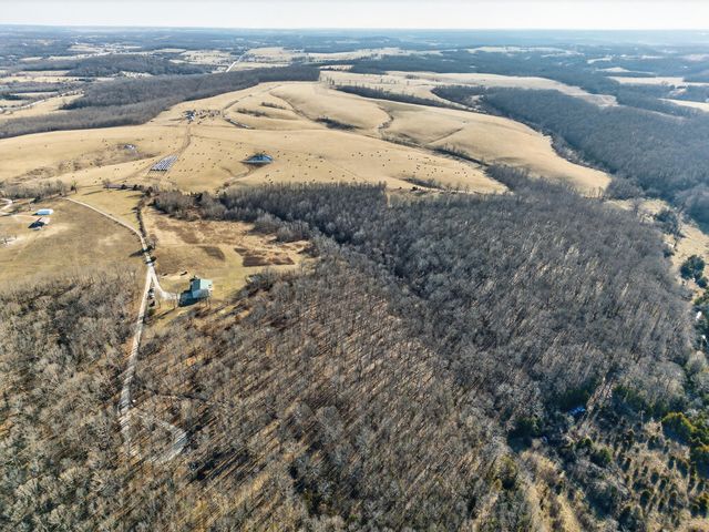 531 Plateau Drive, Marshfield, MO 65706