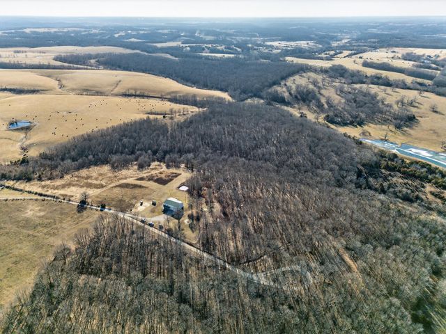 531 Plateau Drive, Marshfield, MO 65706