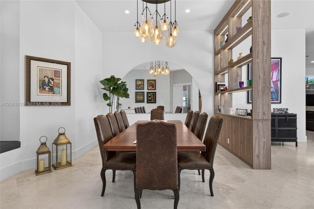 1136 Ginger Cir, Weston, FL 33326