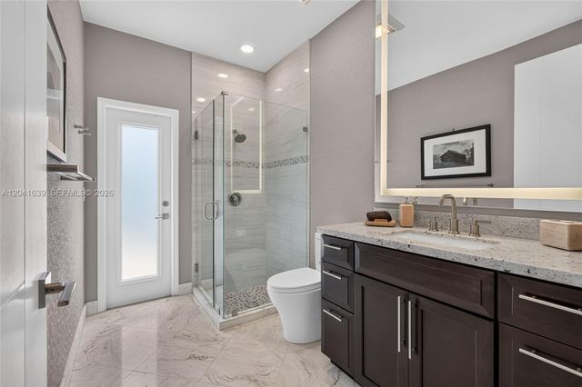 1136 Ginger Cir, Weston, FL 33326
