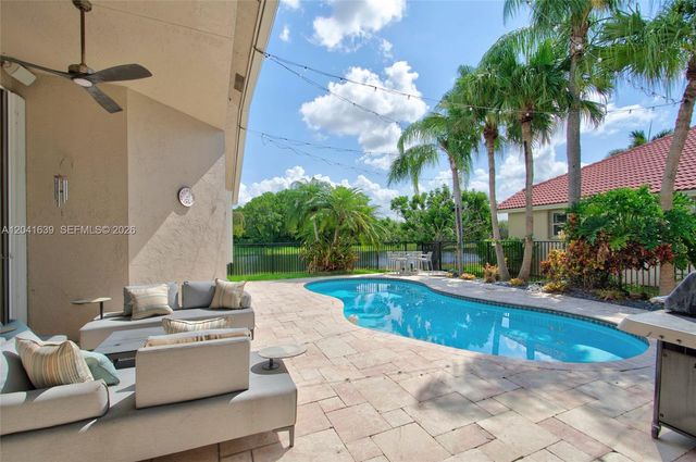1136 Ginger Cir, Weston, FL 33326