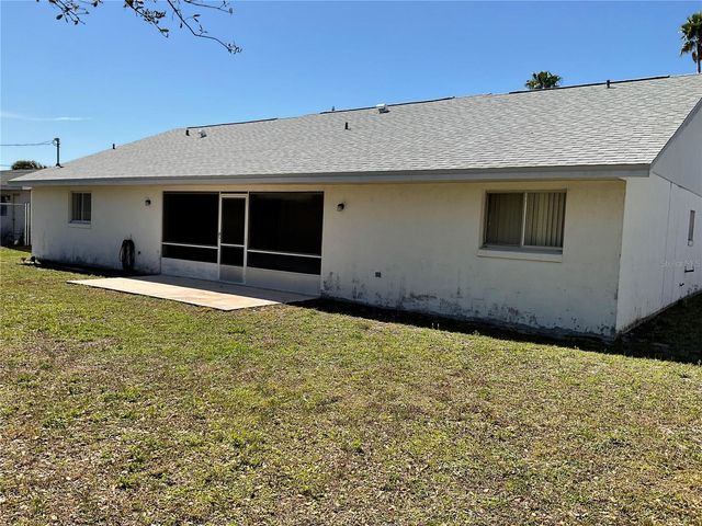 1073 W EMBASSY DRIVE, Deltona, FL 32725
