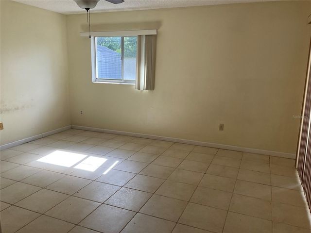 1073 W EMBASSY DRIVE, Deltona, FL 32725