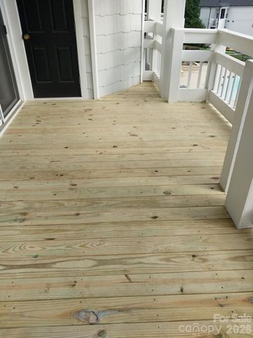 17919 Kings Point Drive C, Cornelius, NC 28031