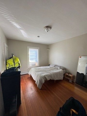 58 Bridge St 1M, Salem, MA 01970