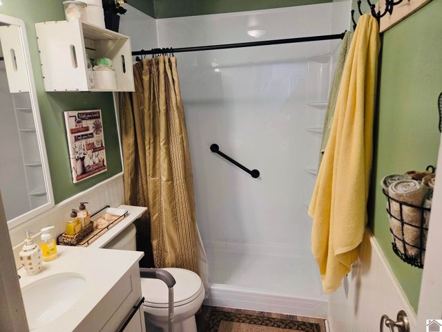 240 Navaho Drive, Paducah, KY 42001