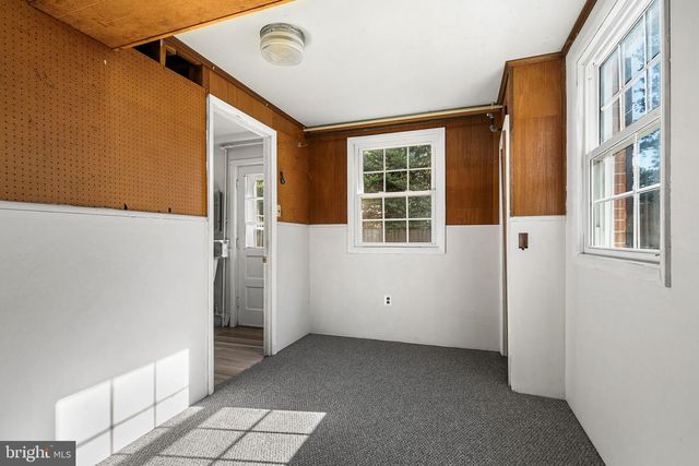 914 WAYNEWOOD BLVD, Alexandria, VA 22308