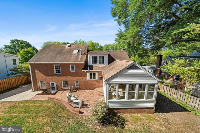 914 WAYNEWOOD BLVD, Alexandria, VA 22308