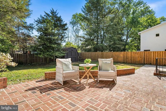 914 WAYNEWOOD BLVD, Alexandria, VA 22308