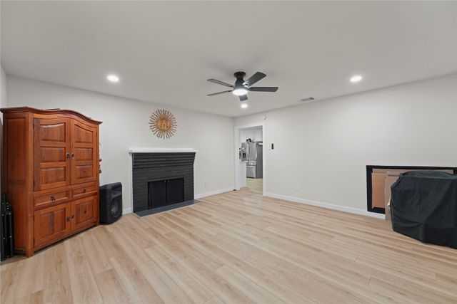 9209 Palisade Drive, Dallas, TX 75217