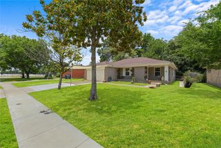 9209 Palisade Drive, Dallas, TX 75217