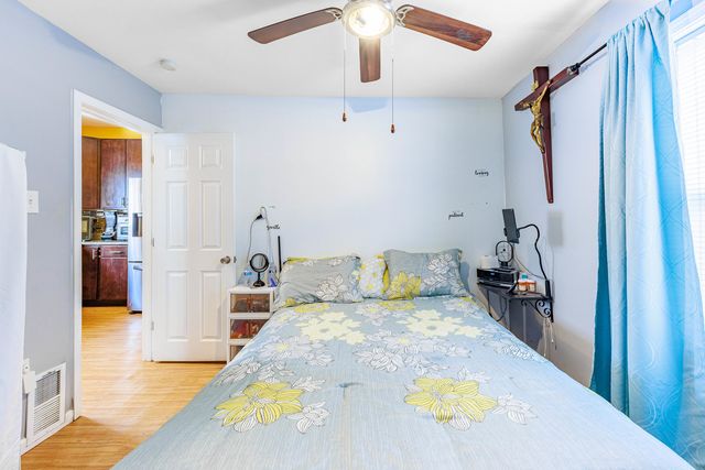 213 153rd Place, Calumet City, IL 60409