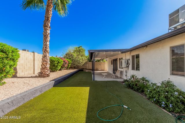 4950 W GROVERS Avenue, Glendale, AZ 85308