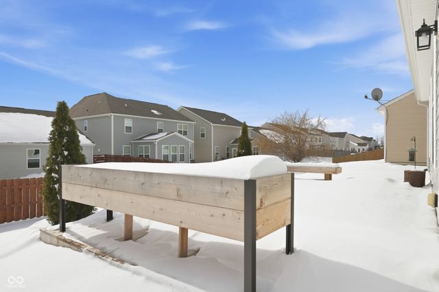 5793 Open Fields Drive, Whitestown, IN 46075