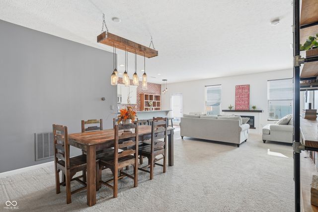 5793 Open Fields Drive, Whitestown, IN 46075