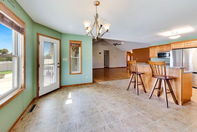 2615 43rd Street, Highland, IN 46322