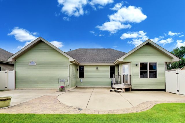 2615 43rd Street, Highland, IN 46322