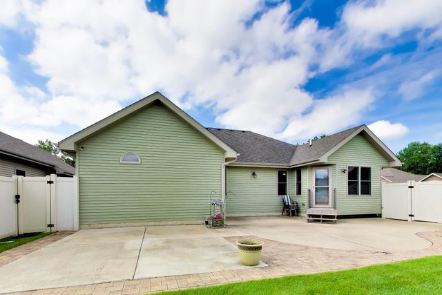 2615 43rd Street, Highland, IN 46322