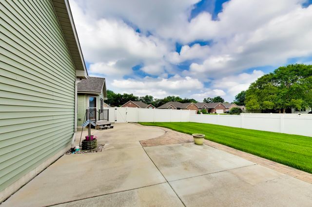 2615 43rd Street, Highland, IN 46322