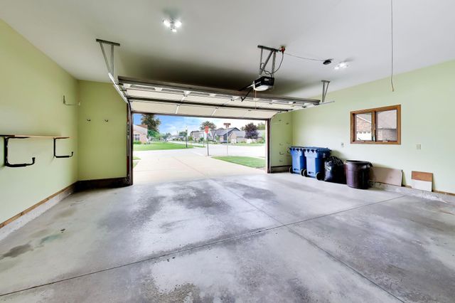 2615 43rd Street, Highland, IN 46322