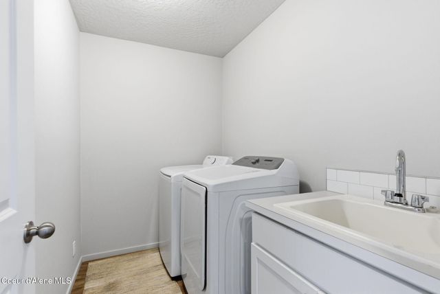 9798 N Heston LOOP, Hayden, ID 83835