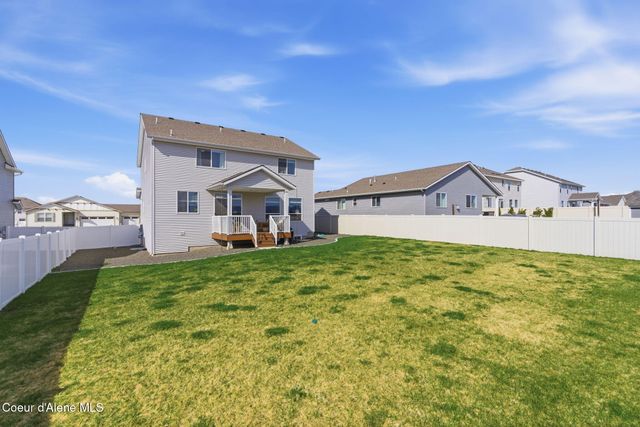 9798 N Heston LOOP, Hayden, ID 83835